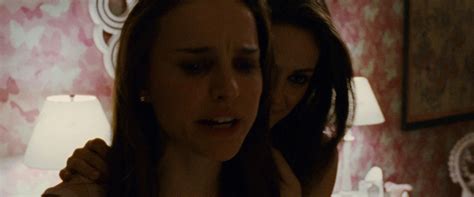 natalie portman mila kunis sex|Natalie Portman & Mila Kunis Lesbian Scene .